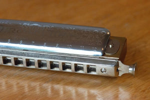 クロマチックハーモニカ