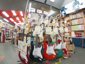 奈良 エレキベース