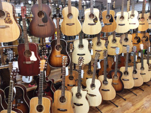 香芝　アコースティックギター