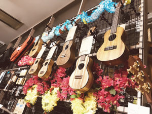 富田林　ウクレレ