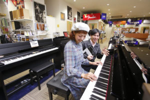 大和郡山　電子ピアノ