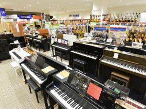 大和郡山　電子ピアノ