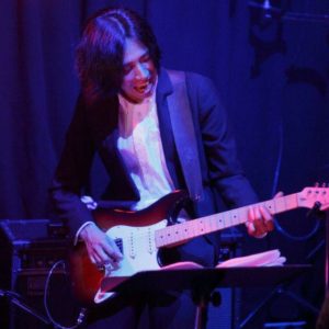 ギター講師　丸田祐一